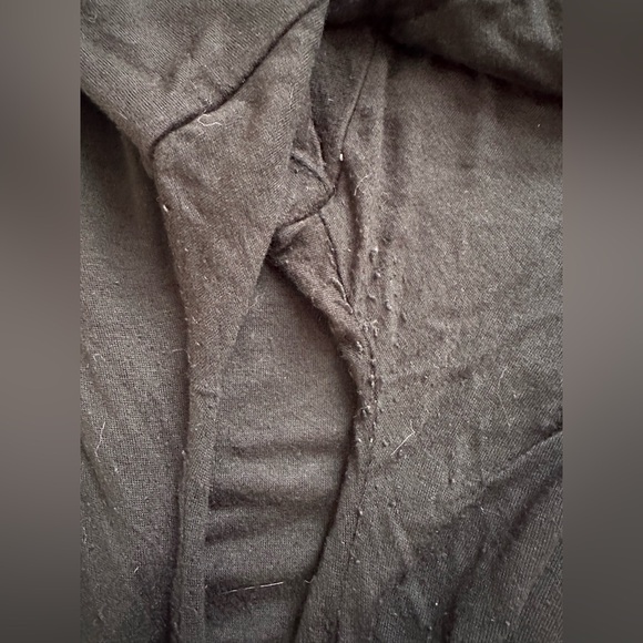 🦕3/$30🦕 ModCloth Black Stegosaurus Dinosaur Graphic Women's Top tunic 2X GUC - Picture 5 of 6